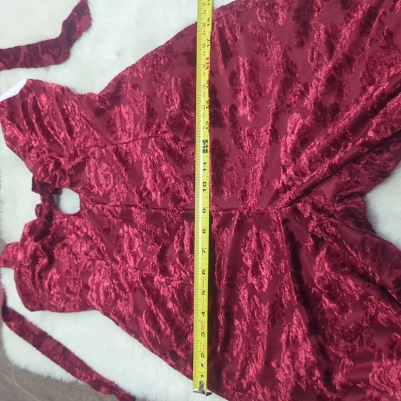 SomeDays Lovin "Warmways" Burnout Velvet Jumpsuit ~ NWT - Picture 3 of 10